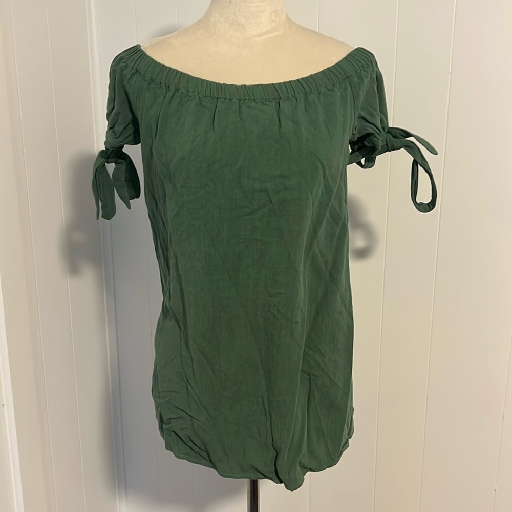 Off shoulder top